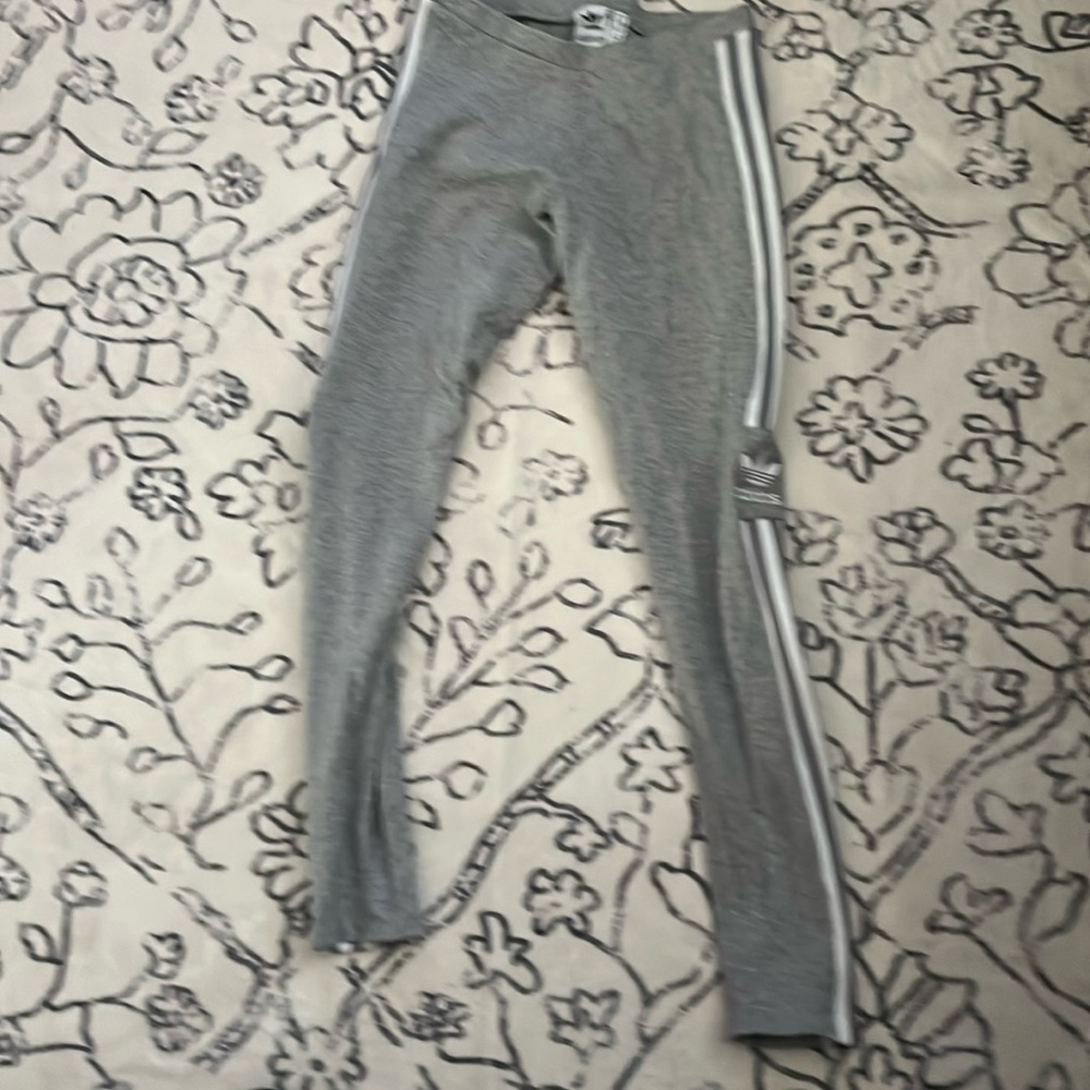 Adidas leggings size small